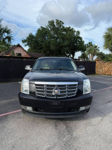 2013 Cadillac Escalade Luxury