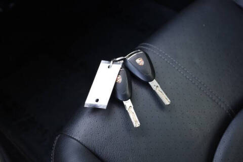 2011 Porsche Cayman