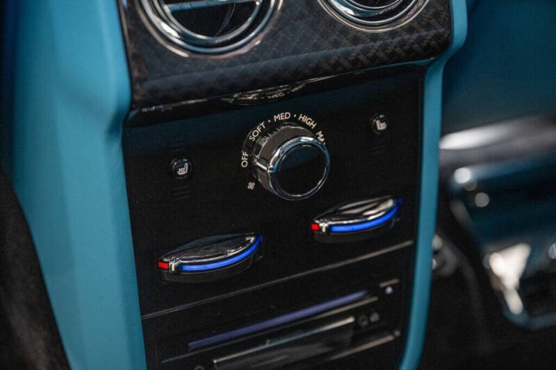 2024 Rolls-Royce Black Badge Cullinan