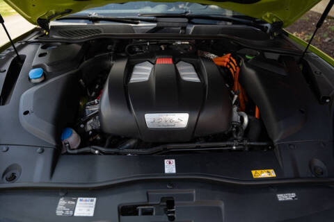 2015 Porsche Cayenne S E-Hybrid