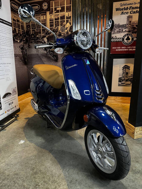 Vespa Primavera 50 Image