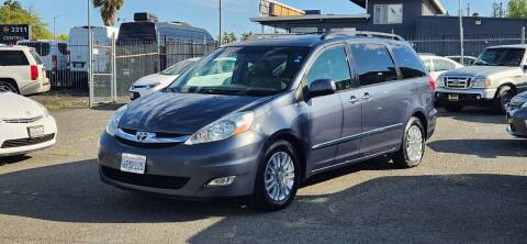 2008 Toyota Sienna for sale at AMW Auto Sales in Sacramento CA