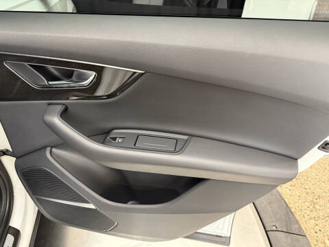 2022 Audi Q7 quattro Premium Plus 45 TFSI