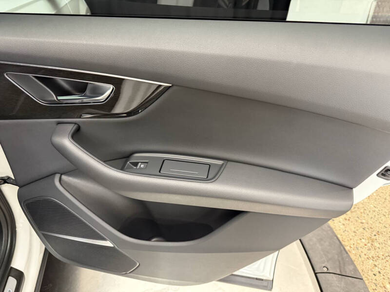 2022 Audi Q7 quattro Premium Plus 45 TFSI