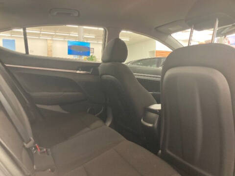 2019 Hyundai Elantra