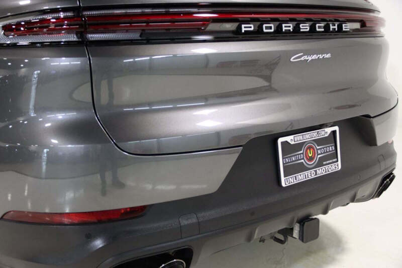 2024 Porsche Cayenne