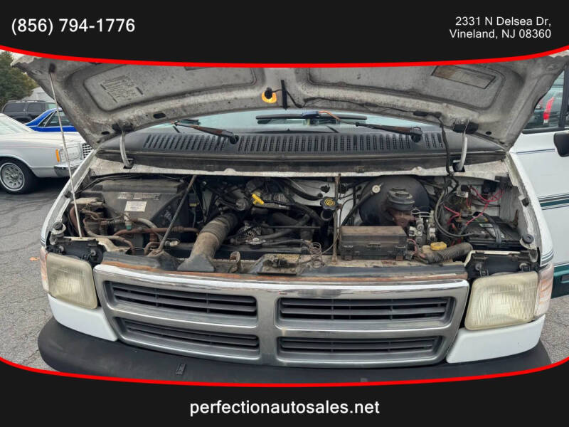 1997 Dodge Ram Van 2500