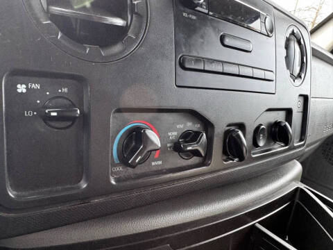 2014 Ford E-Series E-150