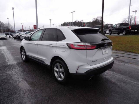 2020 Ford Edge SE