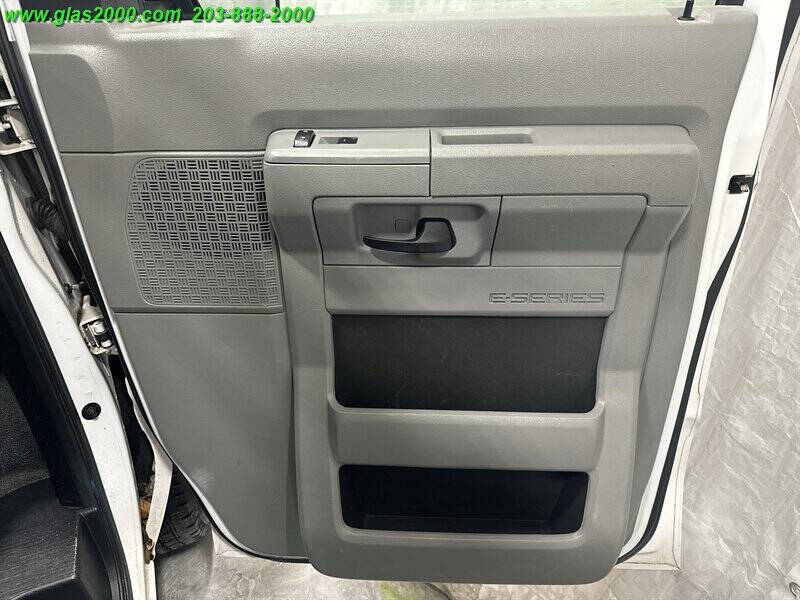 2013 Ford E-Series E-250