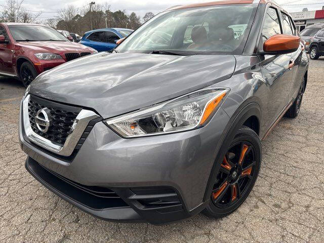 2019 Nissan Kicks SR