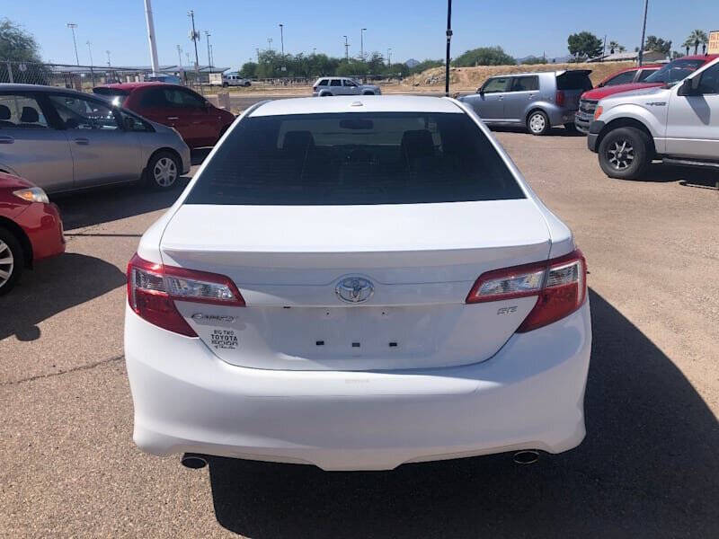 2014 Toyota Camry SE V6