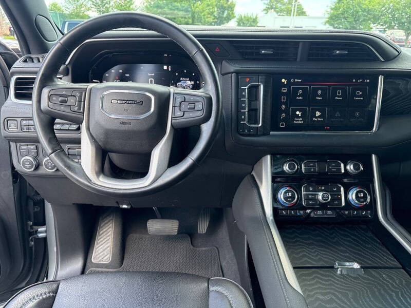 2023 GMC Yukon Denali