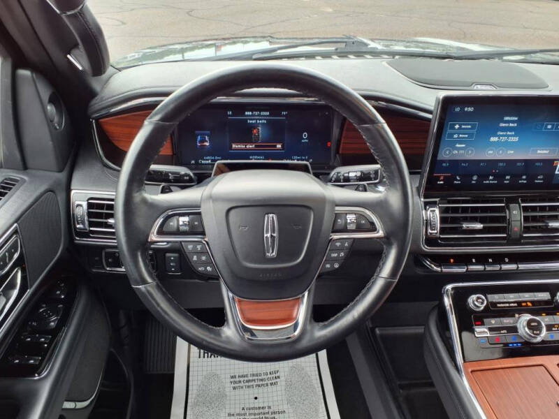 2024 Lincoln Navigator Premiere