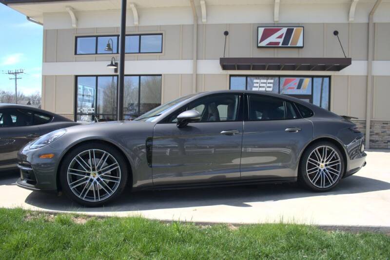 2018 Porsche Panamera for sale at Auto Assets in Powell OH