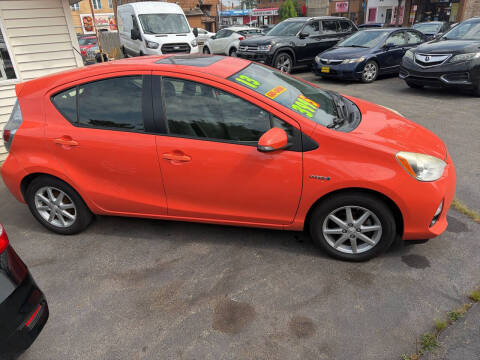 2013 Toyota Prius c Four