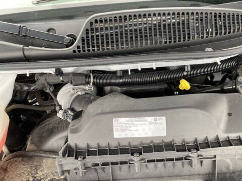 2023 GMC Savana 2500