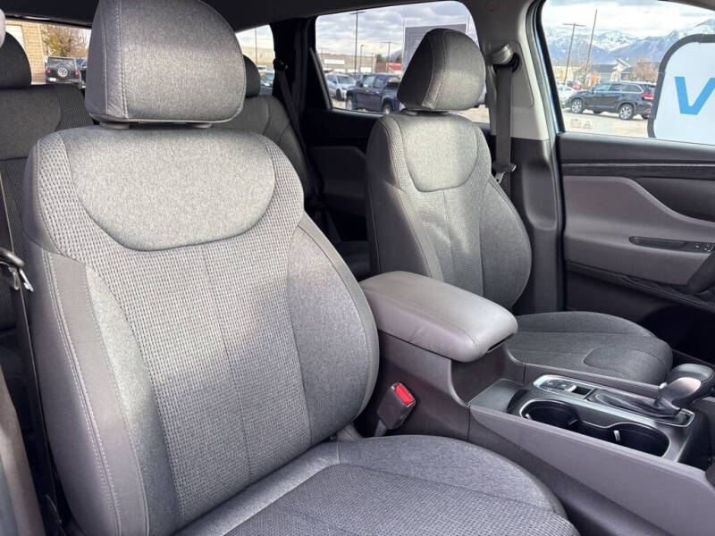 2020 Hyundai Santa Fe SE