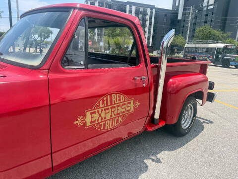 1982 Dodge Little express