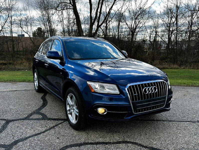 2015 Audi Q5 for sale at Greystone Auto Group in Grand Rapids MI