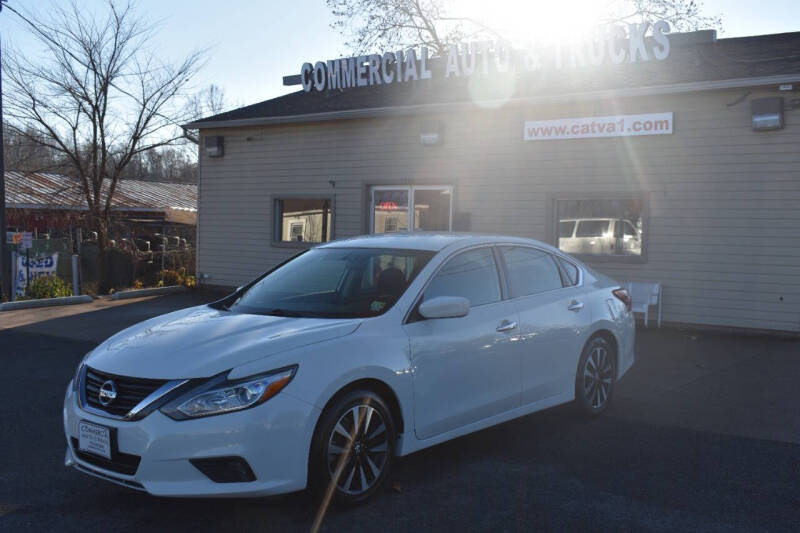 2018 Nissan Altima SV photo 2