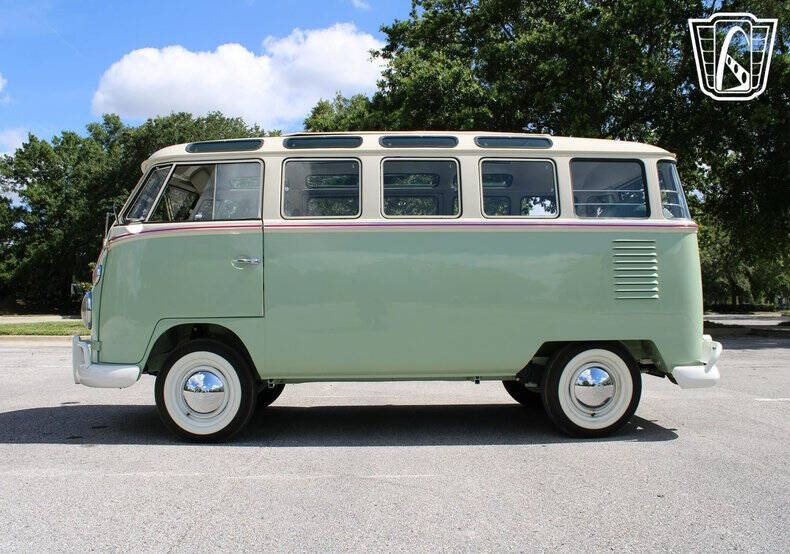 1974 Volkswagen Samba