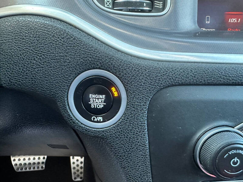 2019 Dodge Charger R/T