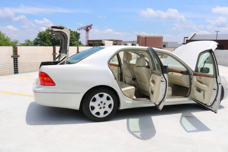 2001 Lexus LS 430