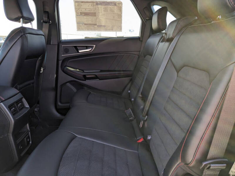 2024 Ford Edge ST-Line