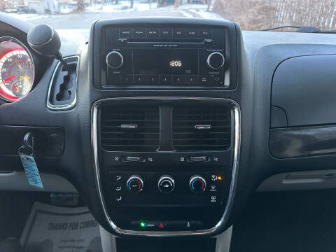 2013 Dodge Grand Caravan SE