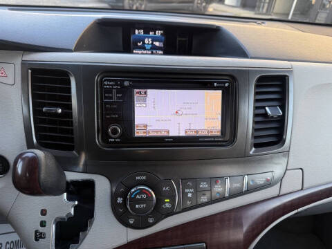 2013 Toyota Sienna