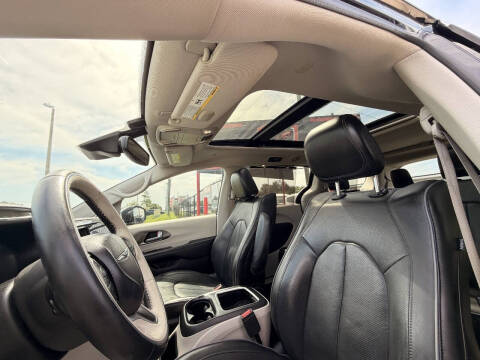 2017 Chrysler Pacifica Limited