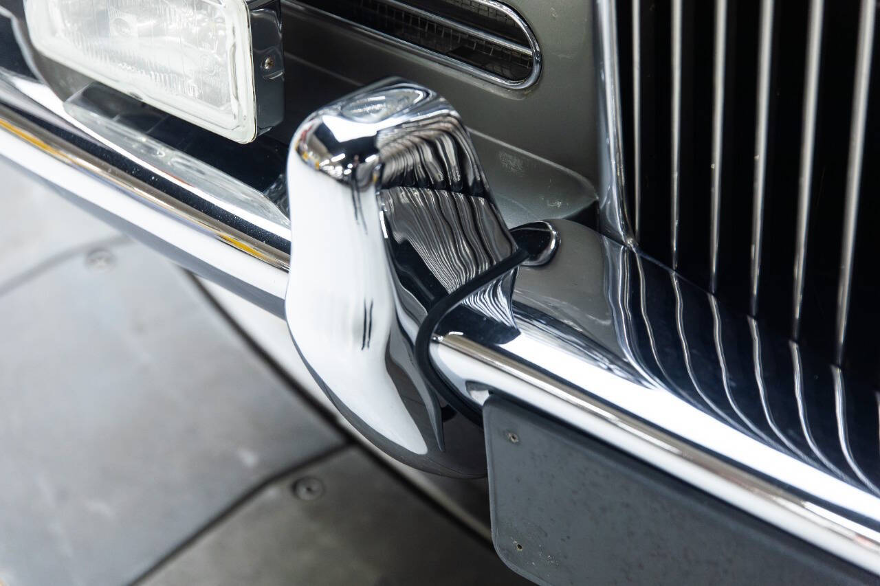 1967 Bentley T1 Saloon 44