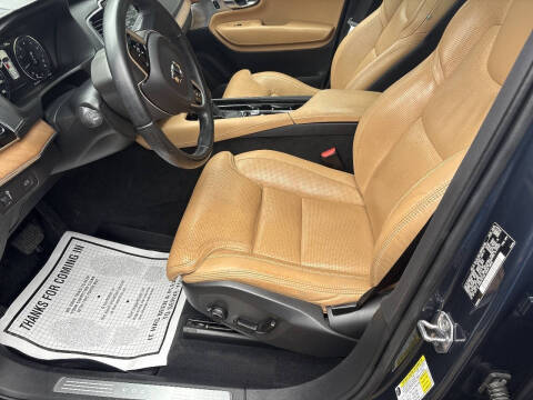 2019 Volvo XC90 T6 Inscription