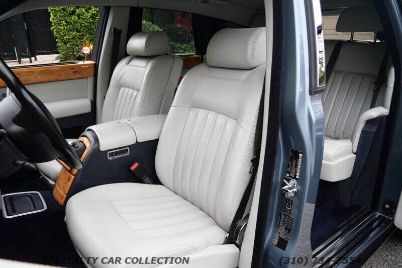 2004 Rolls-Royce Phantom