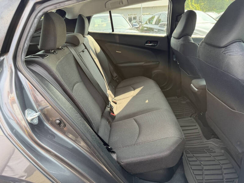 2016 Toyota Prius Two