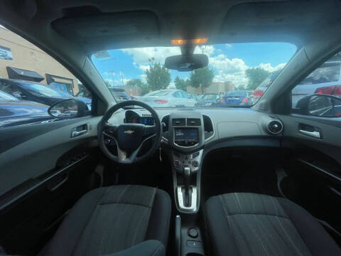 2015 Chevrolet Sonic LT Auto