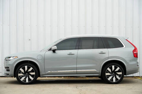 2024 Volvo XC90 Recharge T8 Ultimate Bright Theme 7P
