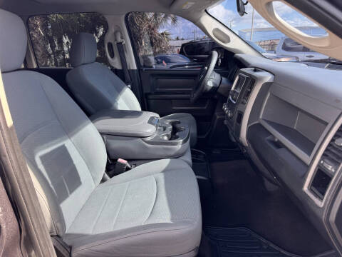 2017 RAM 1500 Express