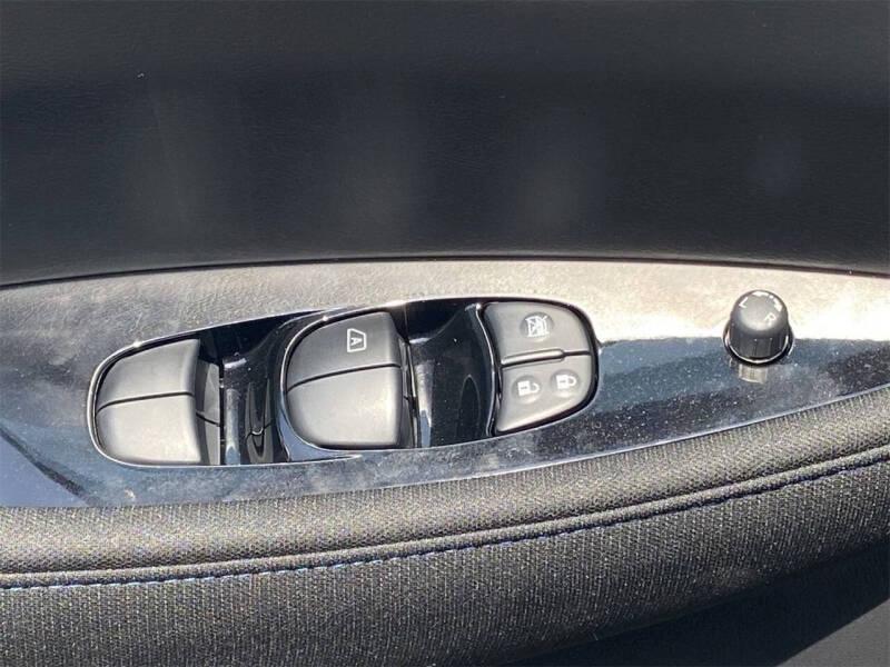 2025 Nissan LEAF SV PLUS