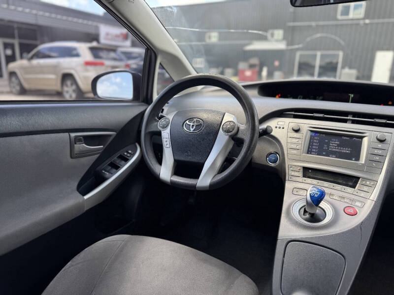 2014 Toyota Prius Two