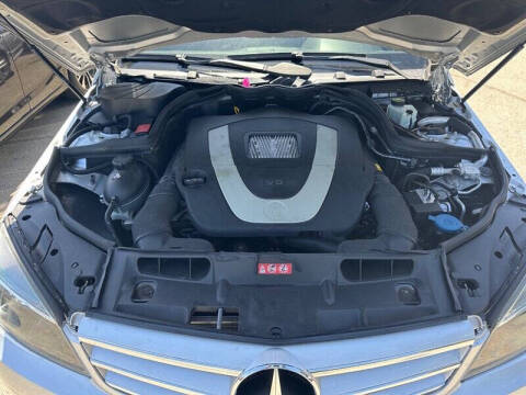 2011 Mercedes-Benz C-Class C 300 Luxury