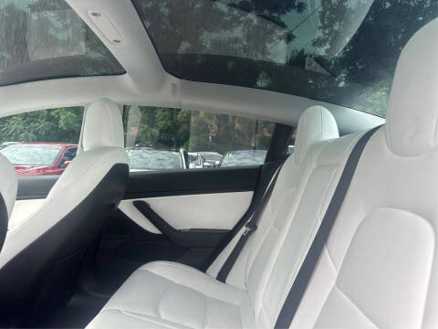 2019 Tesla Model 3 Standard Range Plus