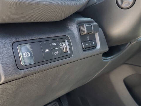 2025 Chevrolet Silverado EV LT