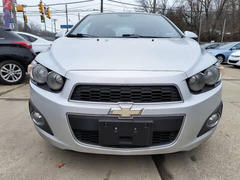 2013 Chevrolet Sonic LT Auto