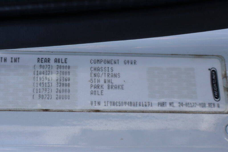 2013 Freightliner M2 112