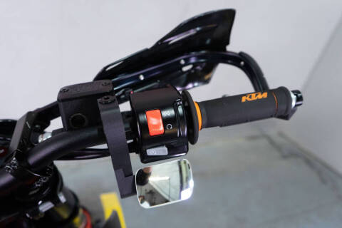 2019 KTM 690 SMC R