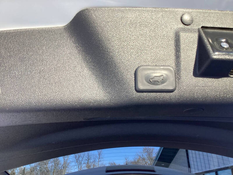 2012 GMC Acadia Denali