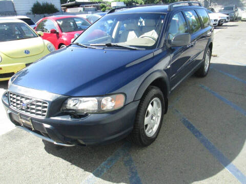 2004 Volvo XC70