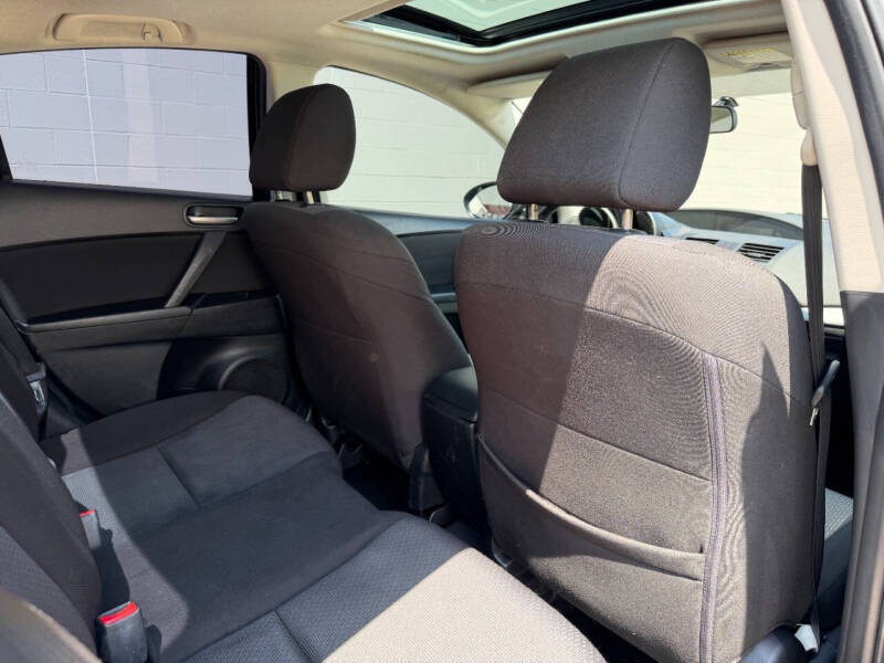 2010 Mazda MAZDA3 i Touring